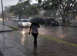 Anuncian lluvias y tormentas para hoy y mañana