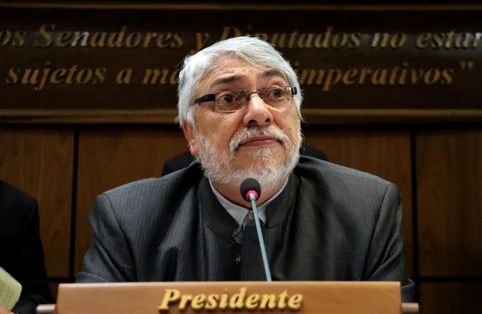 Lugo podría ser trasladado a prestigiosa clínica argentina para su recuperación