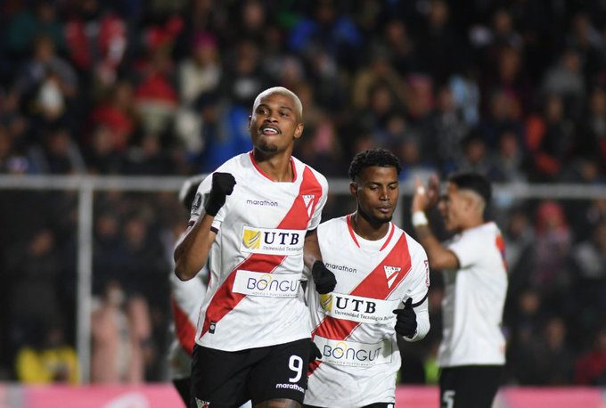 Always Ready golea 6-1 al Sporting Cristal en estadio sobre 4.090 metros