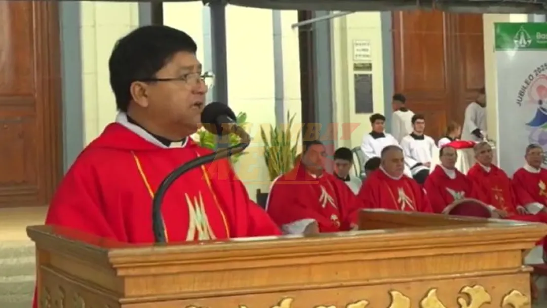 Sacerdote pide a jóvenes que sean protagonistas y reclama a políticos por “frustrar sueños”