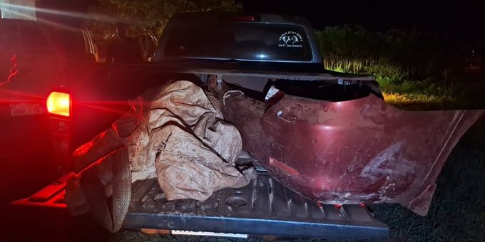 Itapúa: en el río Paraná encuentran los vehículos usados para el atraco al cajero