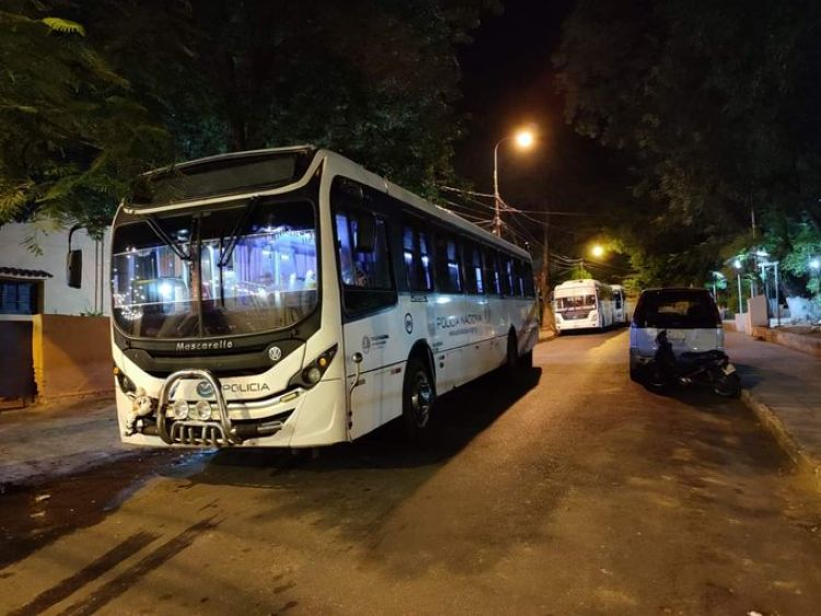 Plan de contingencia con buses alternativos se extenderá durante todo este mes