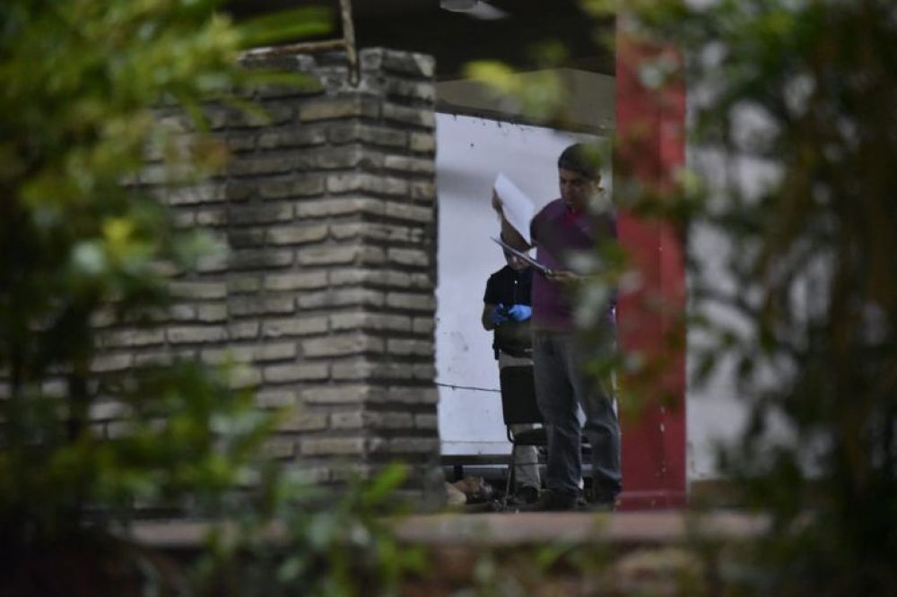 Hallan cadáver de un hombre en el predio de una seccional colorada