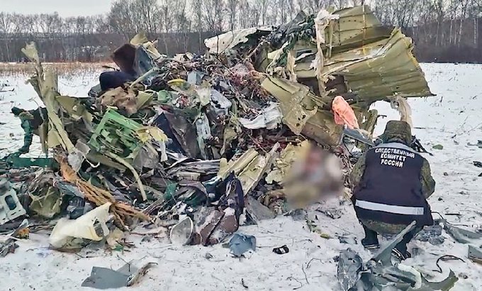 Ucrania y Rusia se acusan mutuamente por el derribo de un avión