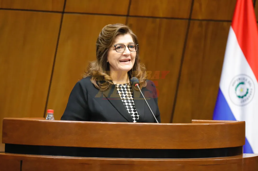 «Me impresiona que el gremio médico trate de inepta a la ministra de Salud», sostiene Blanca Ovelar