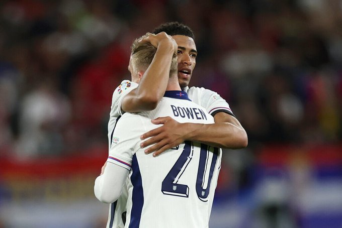 Inglaterra inicia bajo presión su camino de rosas hacia la final
