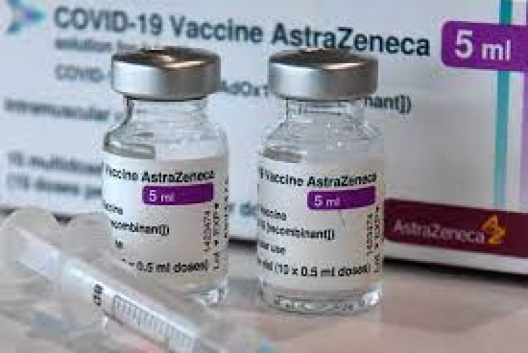 Salud aprobó el uso de AstraZeneca en mayores de 18 años. Buscan evitar vencimiento de vacunas