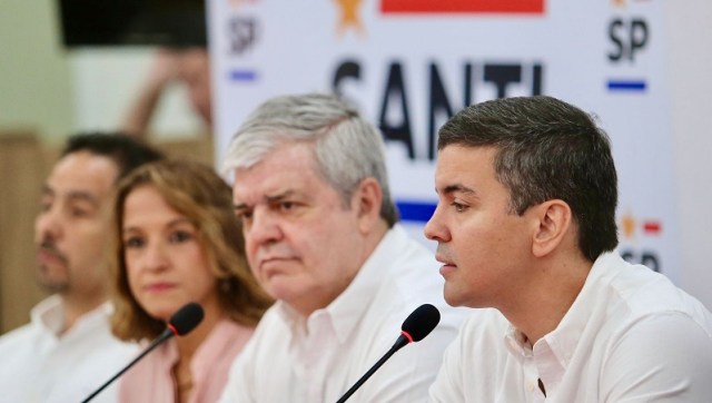 Santi pide a Horacio Cartes que utilice todos los recursos para defenderse