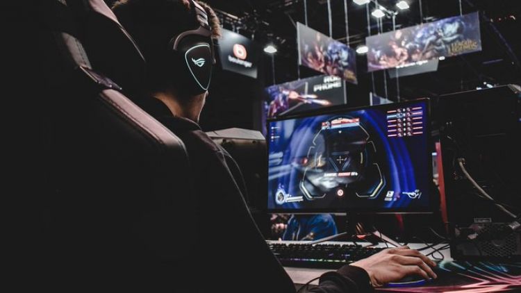 Menor hospitalizado por adicción a los videojuegos en España