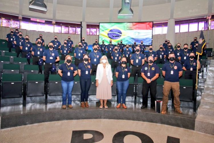Aspirantes a agentes especiales de la Senad concluyen curso especializado en Brasilia