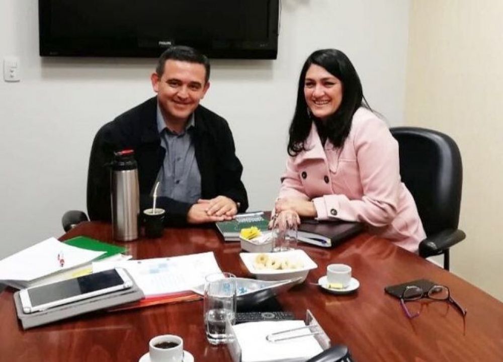 Nancy Ovelar demanda a Eduardo Petta por daño moral