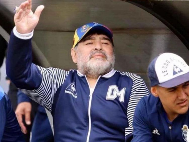 Justicia argentina pide información sobre bienes de Maradona a siete países