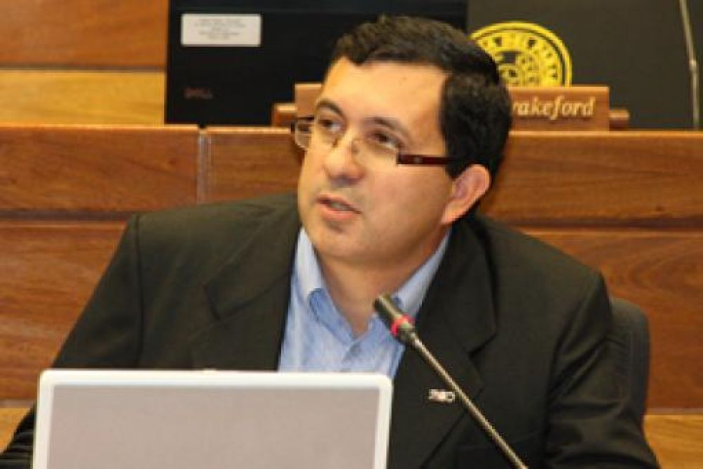 PLRA a favor de la devolución de la terna de candidatos a ministro de la Corte