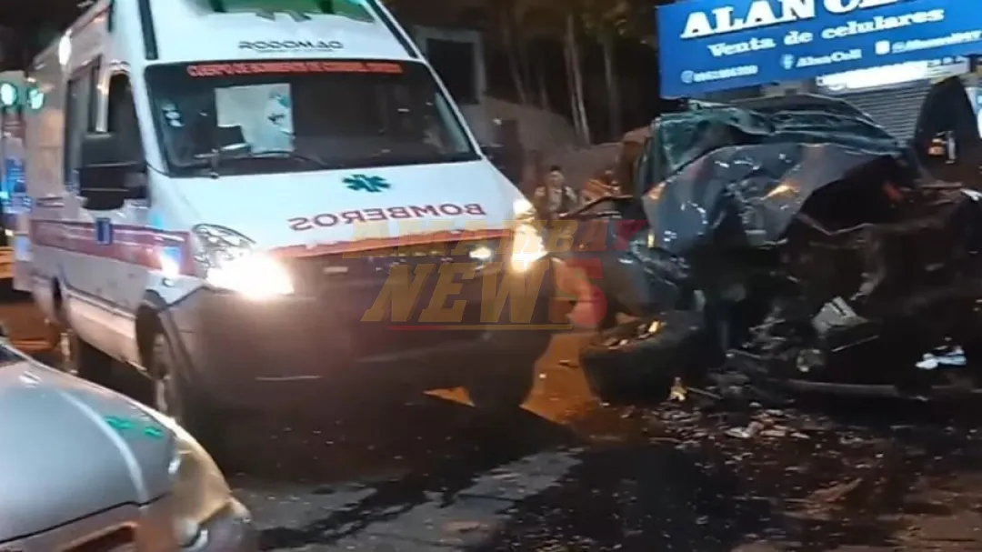 Cuatro heridos en aparatosa colisión entre camioneta y recolector de basura en Coronel Oviedo