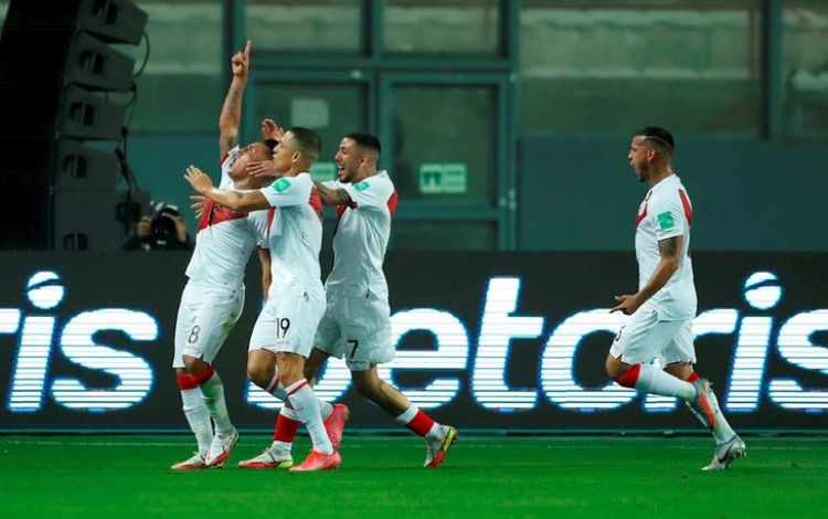 Perú se ilusiona mientras Chile se deprime
