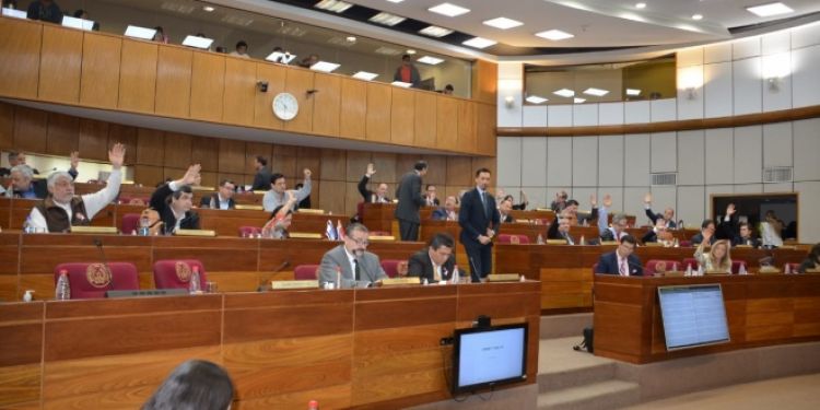 Senado convoca a sesión extraordinaria para tratar creación de municipios y más créditos