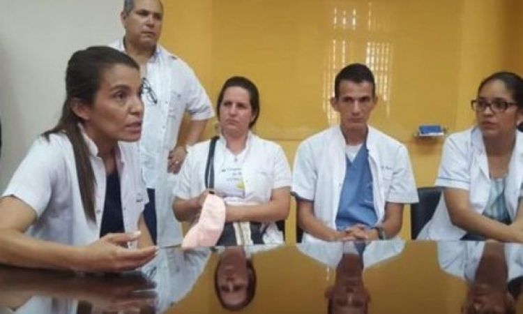 Médicos se movilizan: exigen equidad salarial y de horarios y más contrataciones