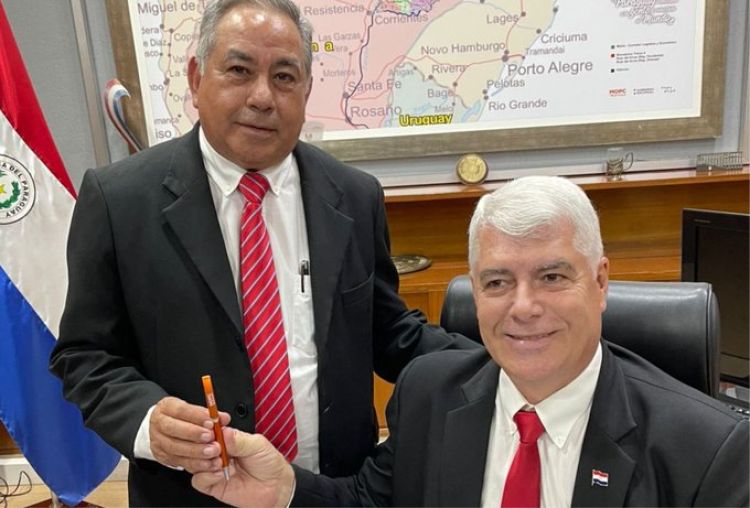 Rodolfo Segovia asume como ministro interino de Obras Públicas