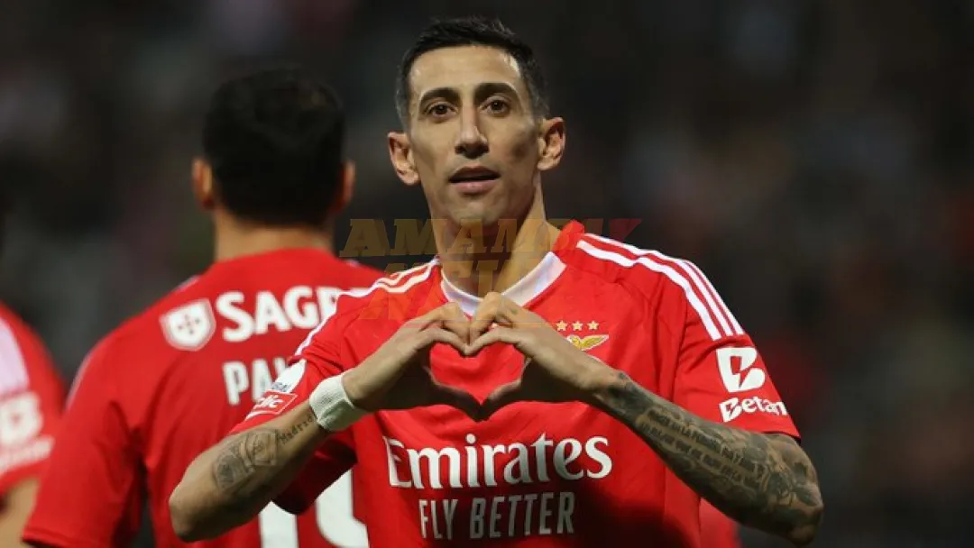 Ángel Di María coloca al Benfica a un punto del liderato