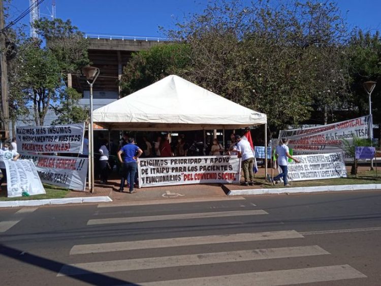 Trabajadores de Tesãi inician huelga por mejora salarial y otras reivindicaciones