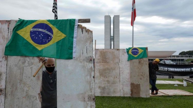 El ritmo de contagios y muertes en Brasil pone en riesgo a toda América Latina