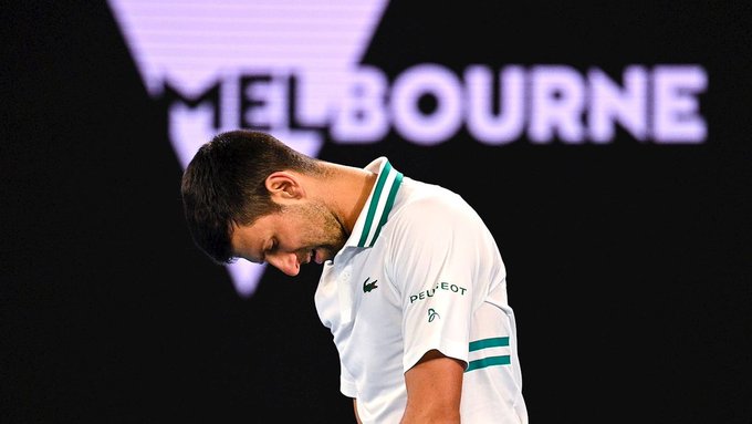 Djokovic renuncia a Abierto de EEUU por negativa a vacunarse