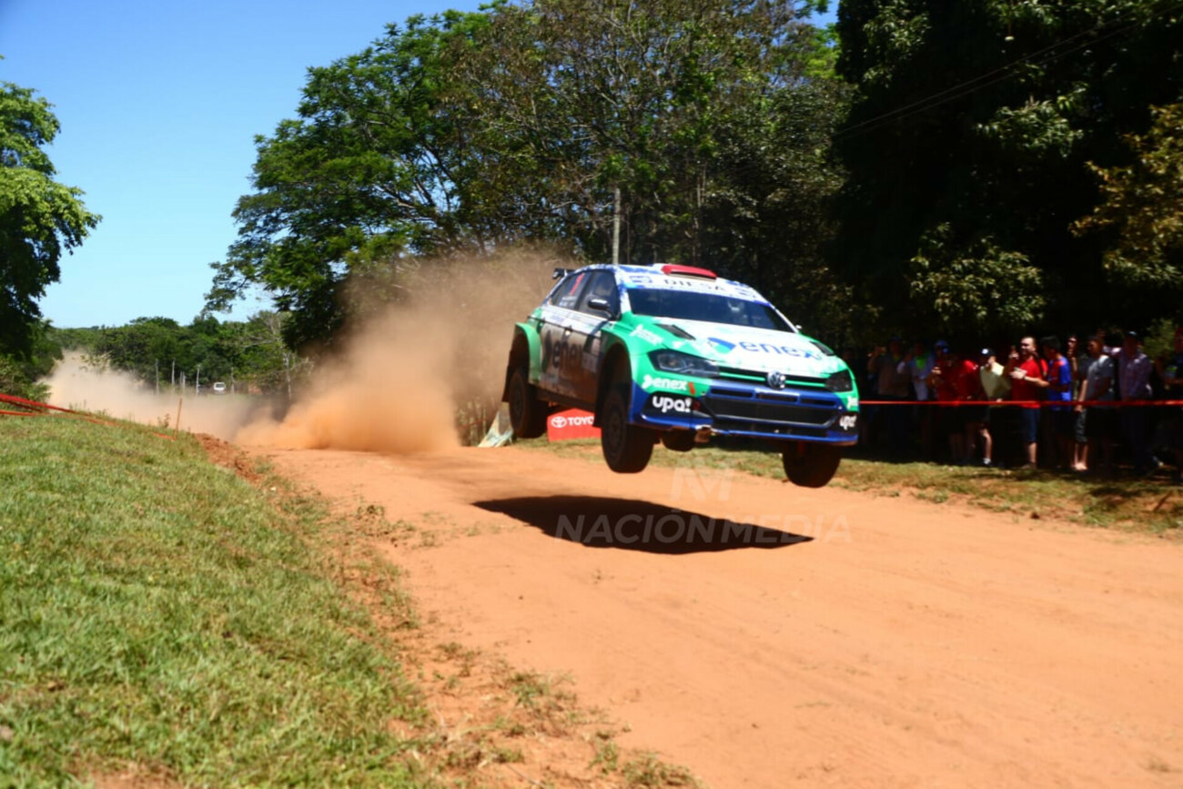 Bestard y Díaz festejan el "Bi" ganando la etapa 1 en Cordillera