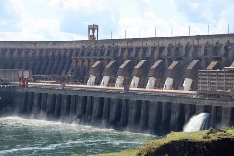 Itaipu inyectó USD 217 millones al Estado en el primer semestre de 2022 por Anexo C