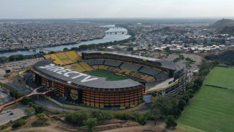 Ecuador pide un aforo del 75 % para recibir a Argentina