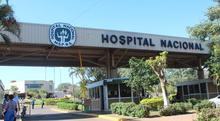Médicos de Itauguá siguen sin cobrar: “Dejen de hacer campañas y paguen los salarios”