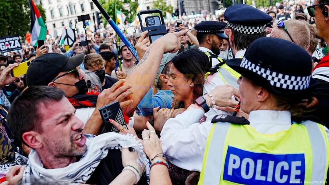Protesta a favor de Palestine Action termina con incidentes
