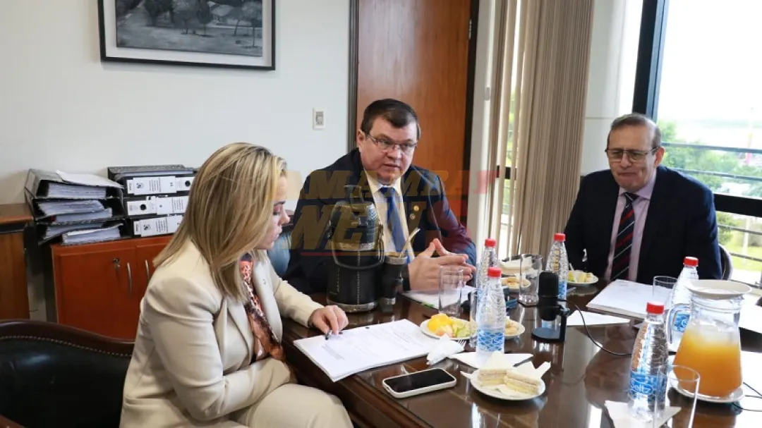 Convocan a contralor sobre informe de evaluación del programa Hambre Cero