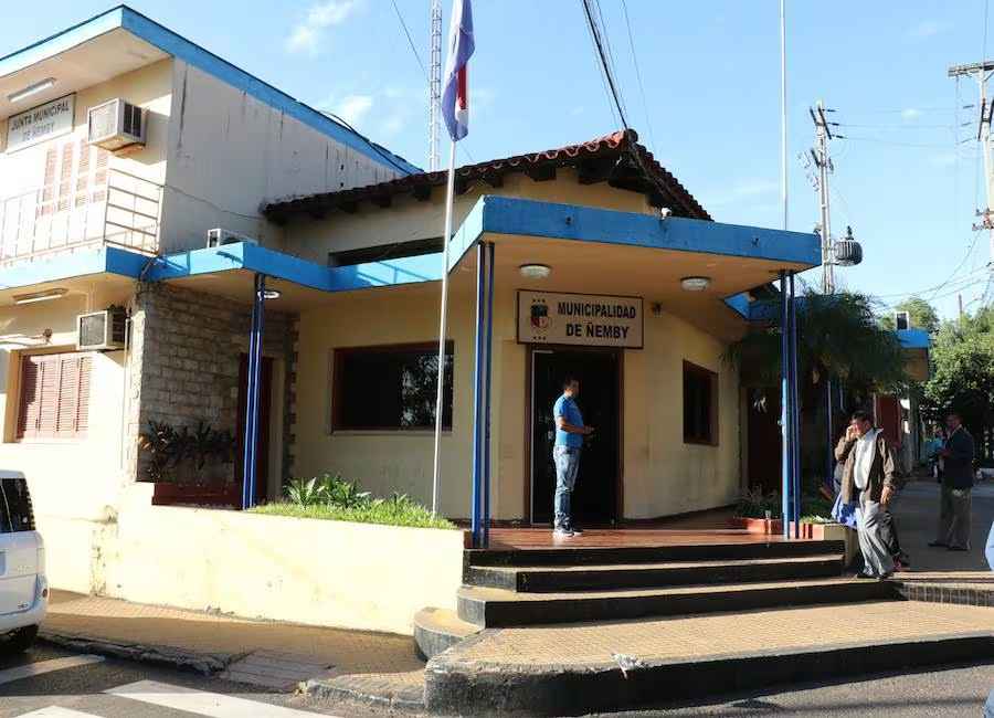 Discusión seguida de pelea en Intendencia: ingeniero gravemente herido