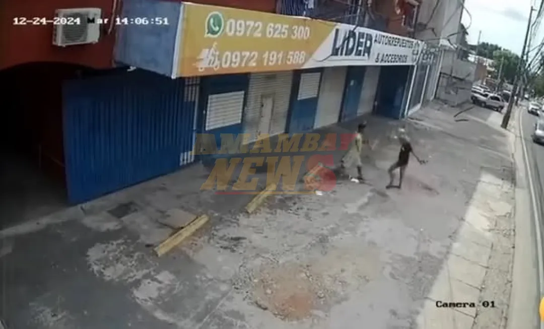 Una mujer bañó en combustible a su pareja y le prendió fuego