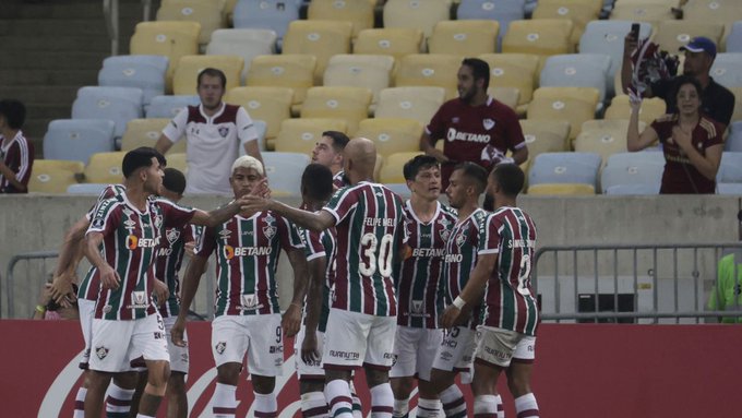 Fluminense vence a The Strongest y se aisla en el grupo D