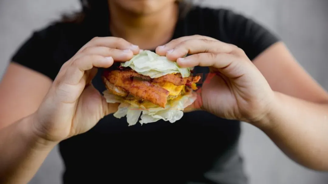 Advierten que seguir la dieta keto a largo plazo puede implicar problemas graves de salud metabólica