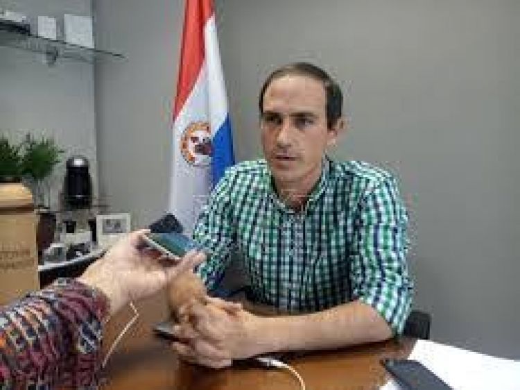Rasmussen defiende Ley que criminaliza las invasiones