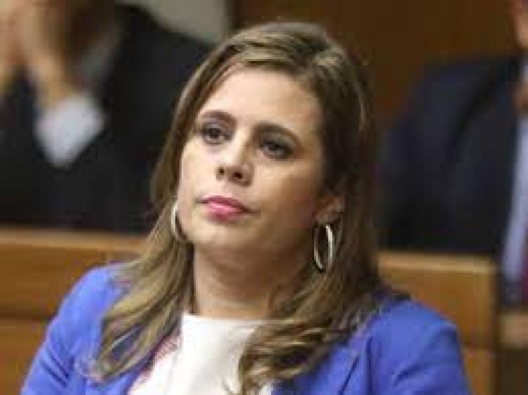 Diputada acusa a Marito y Giuzzio de no tener el control en la Policía