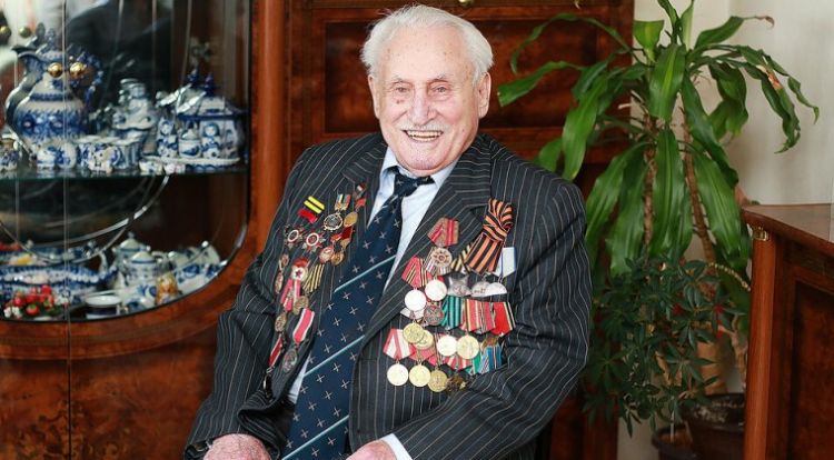Muere en Múnich el último liberador con vida de Auschwitz