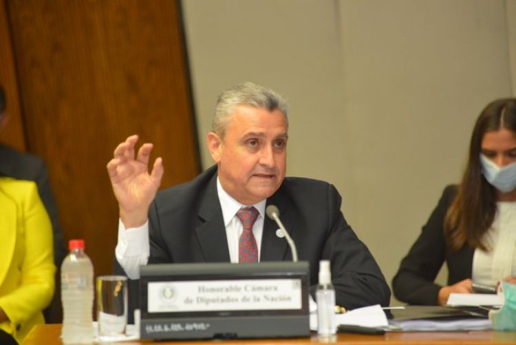 Culmina interpelación de Villamayor: Esta fue una interpelación sobre mi gestión, no sobre lo que pasó en el 2008