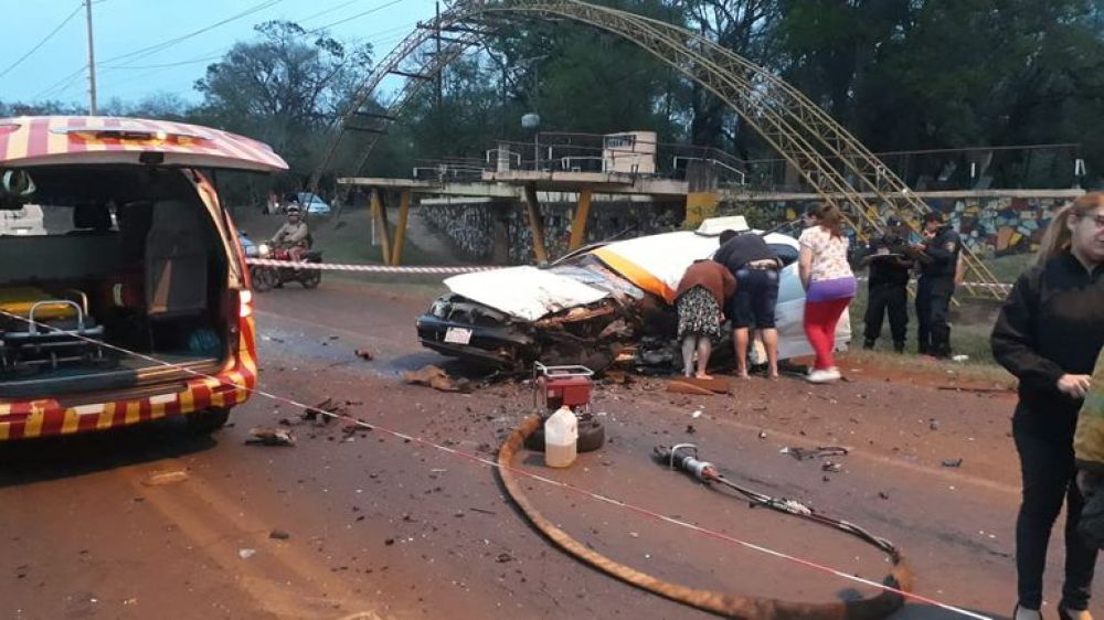 Taxista fallece en violento accidente en Hernandarias