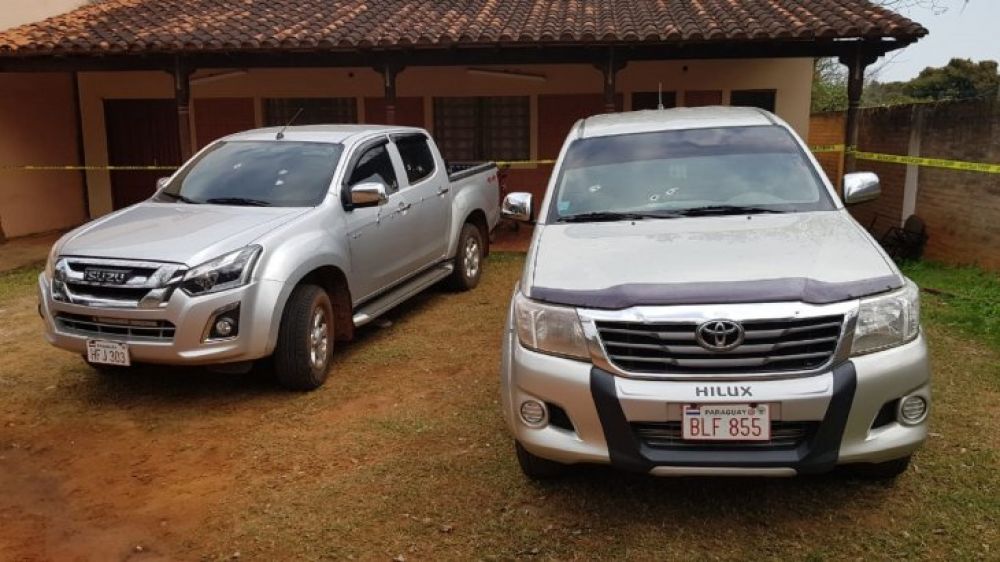 Camioneta de concejal de Caazapá recibió 20 impactos de bala