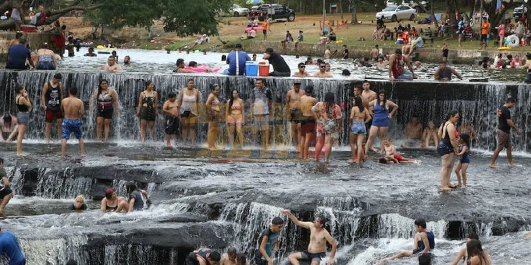 Alertan por aparición de gastroenteritis aguda: contagios se dan en playas y balnearios