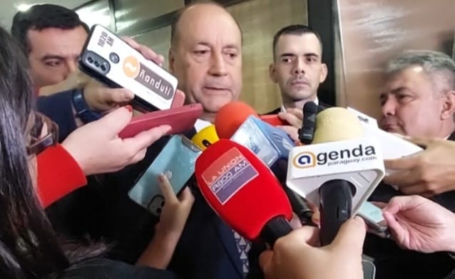 Salomón: Expulsión de Soria es “muy poco democrática”