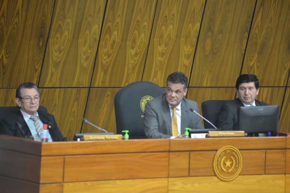 Robert Acevedo entre los que hacen la diferencia en la Cámara de Diputados