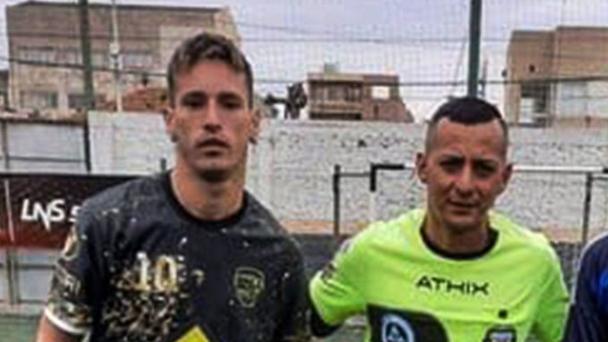 Se suicida un futbolista argentino que pateó en la cabeza a un árbitro durante un partido