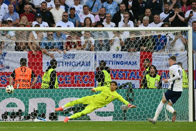 ¡Sufriendo! Inglaterra borra a Suiza en los penales y avanza a semifinales