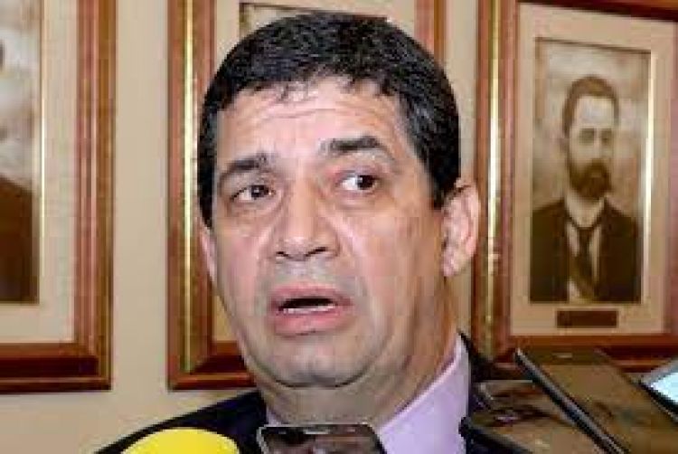 Velázquez sostiene que Ley de Estabilización ayudará a solucionar problema del combustible