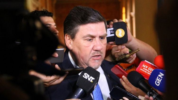 Llano espera que Diputados apruebe uso de fondos de binacionales para Salud Pública