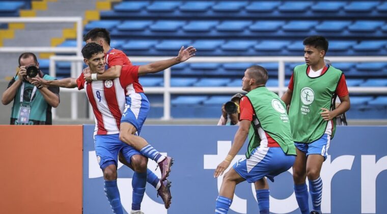 Paraguay busca el pase al hexagonal ante Perú